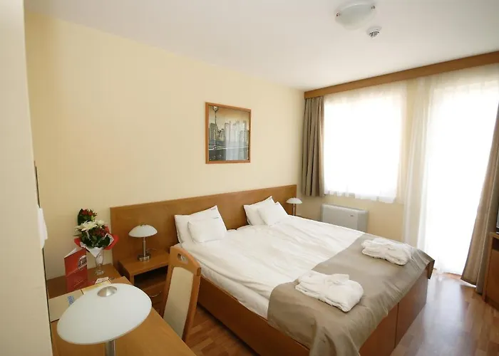 Hotel Panorama Wellness Apartman 4*