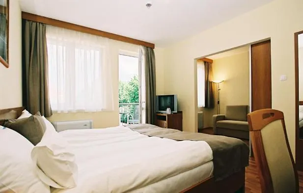 Panorama Wellness Apartman Hotel