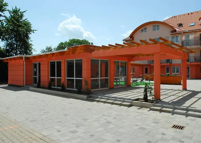 Panorama Wellness Apartman Hotel