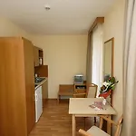 Hotel Panorama Wellness Apartman 4*