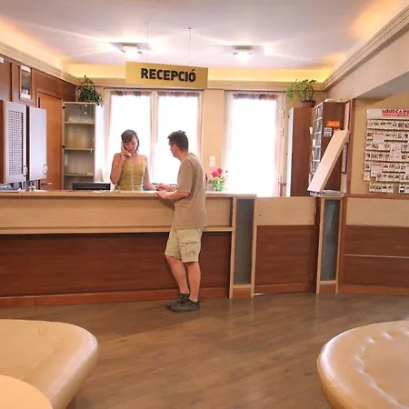 Panorama Wellness Apartman Szálloda 4*