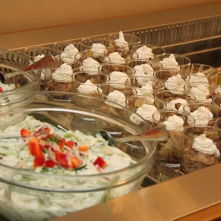 Panorama Wellness Apartman Hotel