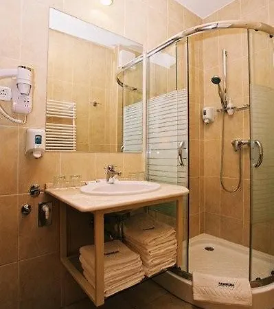 Hotel Panorama Wellness Apartman Hajduszoboszlo