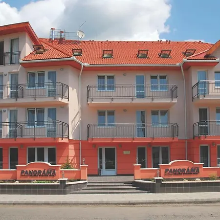 Panorama Wellness Apartman Hotel 4*